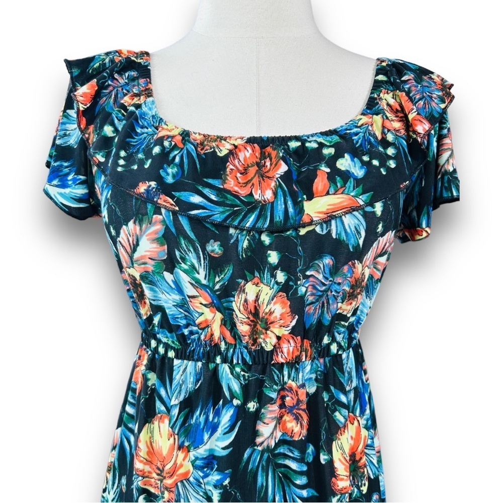 4/$20 Young USA Floral High-Low Dress Size S - Picture 3 of 5